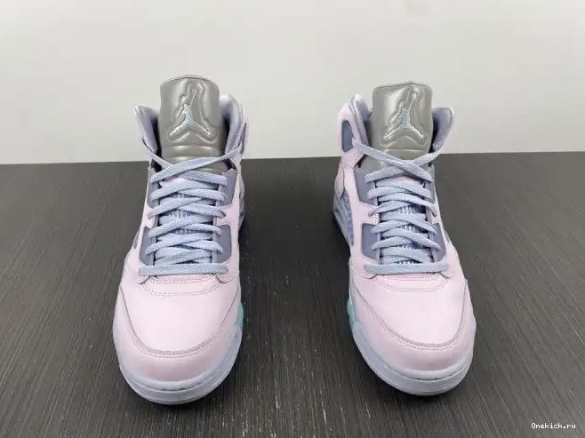 One Kick Jordan 5 Easter Air DV0562-600 0516